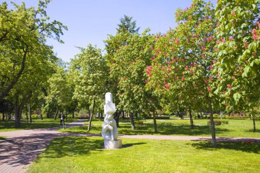Ukrayna, Kyiv 'de bahar parkı 