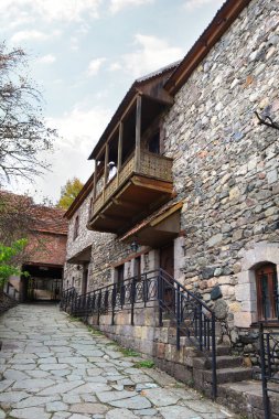Dilijan, Ermenistan 'da Şerbet caddesinde tarihi ilanlar