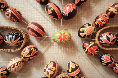 Ukrayna 'nın İvano-Frankivsk bölgesindeki Pysanka Müzesinde Paskalya yumurtaları