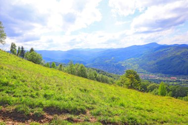 Mount Makovitsa Yaremche, Ukrayna dağlardan Panoraması