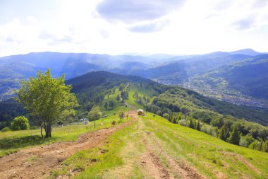 Mount Makovitsa Yaremche, Ukrayna dağlardan Panoraması