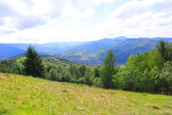 Panorama Góry Mount Makovitsa Mieście Jaremcze Ukraina — Zdjęcie stockowe