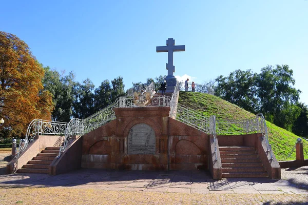 Fraternal Grave Russian Soldiers 200Th Anniversary Victory Russian Army Swedes — Photo