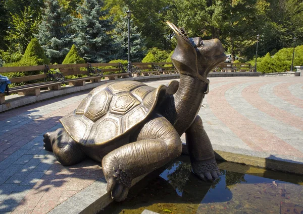 Sculpture Turtle Tortilla Kyiv Puppet Theater Ukraine — Stockfoto