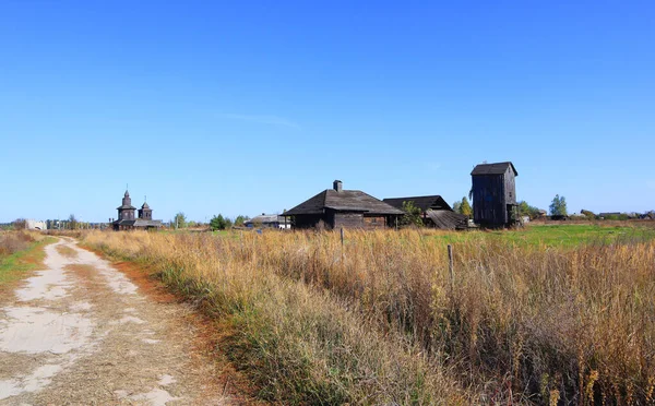 Holzarchitektur Verlassenen Schießplatz Von Kyivtelefilm Dorf Nezhilovychy Gebiet Kiew Ukraine — Stockfoto