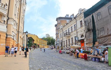 Andreevsky sokağı Ukrayna 'nın başkenti Kyiv' de kurulmuştur.