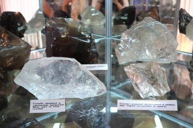 Kaya Kristali drusunun yakın görüntüsü