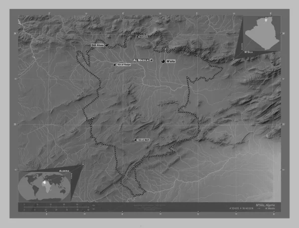 Sila 阿尔及利亚省 带有湖泊和河流的灰度高程图 该区域主要城市的地点和名称 角辅助位置图 — 图库照片