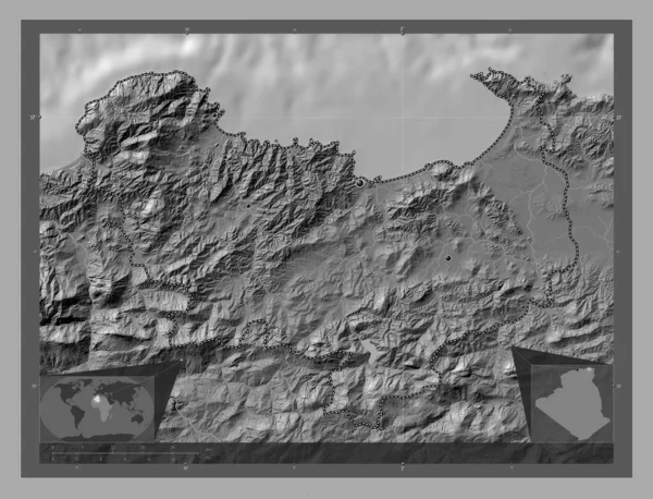 阿尔及利亚斯基达省 带湖泊和河流的比尔维尔高程图 该区域主要城市的所在地点 角辅助位置图 — 图库照片