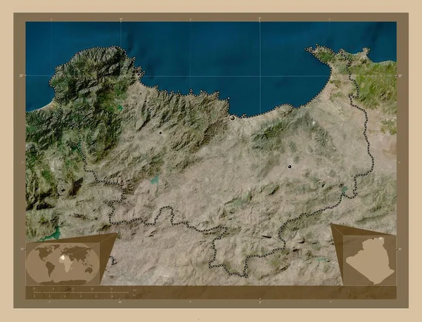 アルジェリアのSkikda州 低解像度衛星地図 地域の主要都市の場所 コーナー補助位置図 — ストック写真