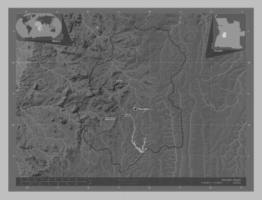 Huambo, Angola vilayeti. Gölleri ve nehirleri olan gri tonlama yükseklik haritası. Bölgenin büyük şehirlerinin yerleri ve isimleri. Köşedeki yedek konum haritaları