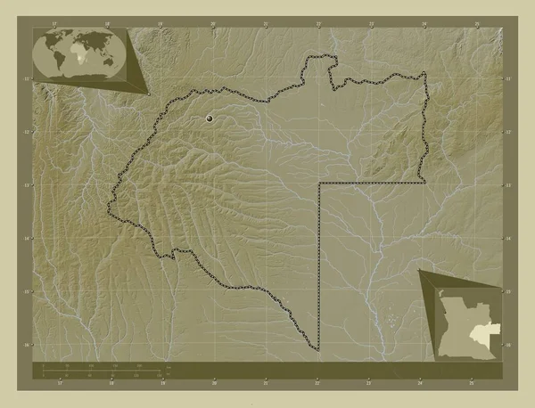 安哥拉省莫希科市 用Wiki风格绘制的带有湖泊和河流的高程地图 角辅助位置图 — 图库照片