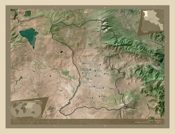 亚美尼亚省Shirak 高分辨率卫星地图 该区域主要城市的地点和名称 角辅助位置图 — 图库照片