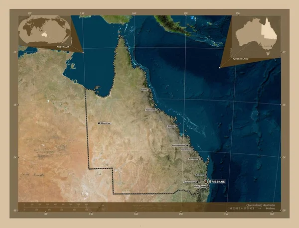 オーストラリアのクイーンズランド州 低解像度衛星地図 地域の主要都市の位置と名前 コーナー補助位置図 — ストック写真
