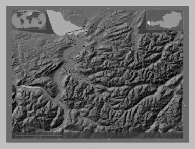 Vorarlberg, Avusturya Eyaleti. Gölleri ve nehirleri olan gri tonlama yükseklik haritası. Bölgenin büyük şehirlerinin yerleri. Köşedeki yedek konum haritaları