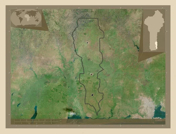 ベナンの部門 高解像度衛星地図 地域の主要都市の場所 コーナー補助位置図 — ストック写真