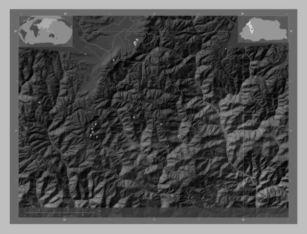 ブータンのティンプー県 湖や川とグレースケールの標高マップ コーナー補助位置図 — ストック写真