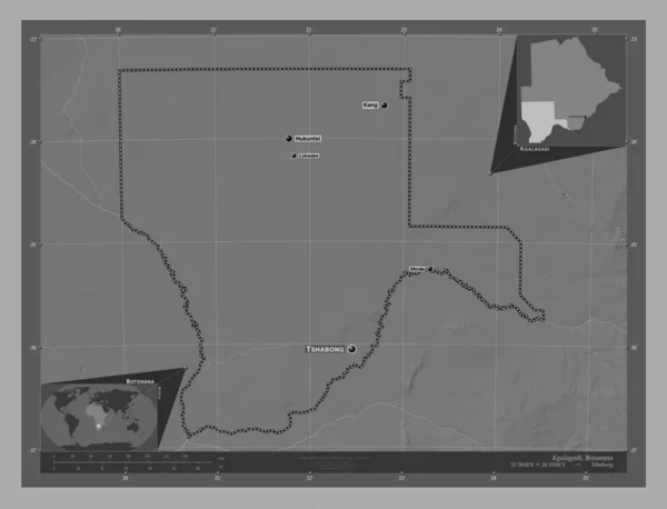 ボツワナ共和国の首都 湖や川と二階の標高マップ 地域の主要都市の位置と名前 コーナー補助位置図 — ストック写真