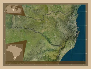 Santa Catarina, Brezilya eyaleti. Düşük çözünürlüklü uydu. Bölgenin büyük şehirlerinin yerleri. Köşedeki yedek konum haritaları