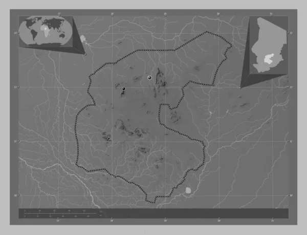 ゲラチャドの地域 湖や川とグレースケールの標高マップ 地域の主要都市の場所 コーナー補助位置図 — ストック写真