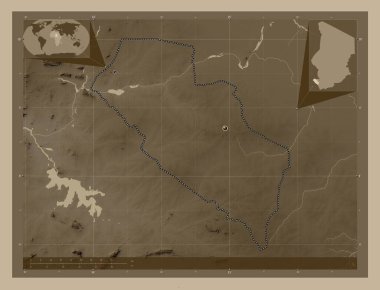 Mayo-Kebbi Ouest, Çad bölgesi. Yükseklik haritası sepya tonlarında göller ve nehirlerle renklendirilmiş. Bölgenin büyük şehirlerinin yerleri. Köşedeki yedek konum haritaları