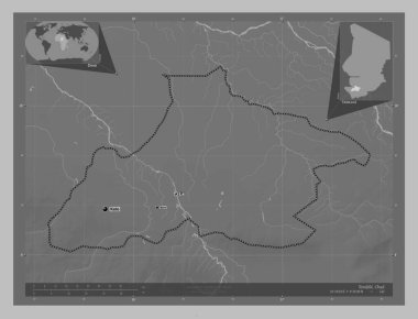 Tandjile, Çad bölgesi. Gölleri ve nehirleri olan gri tonlama yükseklik haritası. Bölgenin büyük şehirlerinin yerleri ve isimleri. Köşedeki yedek konum haritaları