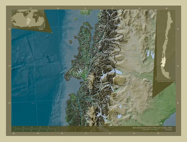 アイゼン ジェネラル カルロス イバネス カンポ チリの地域 湖や川とWikiスタイルで着色された標高マップ 地域の主要都市の位置と名前 コーナー補助位置図 — ストック写真