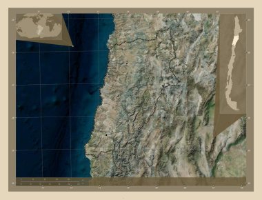 Atacama, Şili bölgesi. Yüksek çözünürlüklü uydu. Bölgenin büyük şehirlerinin yerleri. Köşedeki yedek konum haritaları
