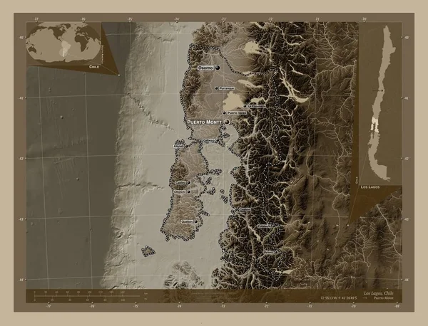 チリの領域 ラゴス 湖や川とセピアトーンで着色された標高マップ 地域の主要都市の位置と名前 コーナー補助位置図 — ストック写真
