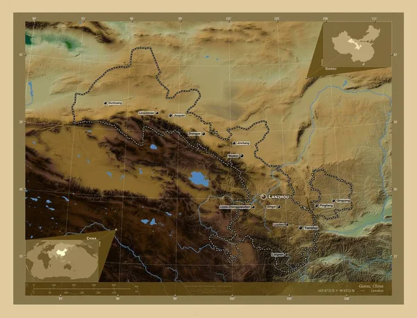 中国の省甘粛省 湖や川と色の標高マップ 地域の主要都市の位置と名前 コーナー補助位置図 — ストック写真