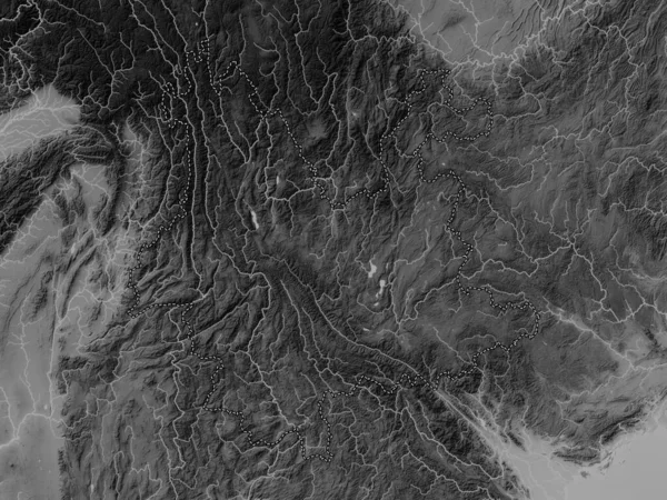 中国云南省 带有湖泊和河流的灰度高程图 — 图库照片