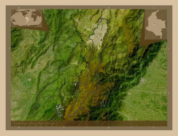 コロンビアの首都ボゴタ地区 低解像度衛星地図 地域の主要都市の場所 コーナー補助位置図 — ストック写真