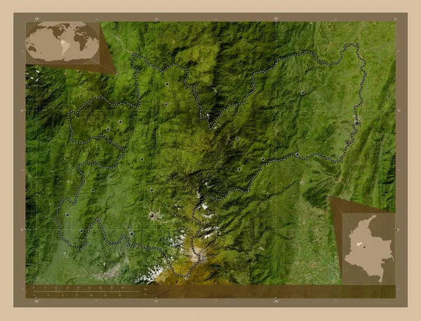 Caldas 哥伦比亚省 低分辨率卫星地图 该区域主要城市的所在地点 角辅助位置图 — 图库照片