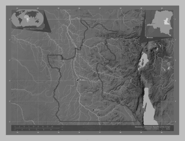 コンゴ民主共和国のマニエマ州 湖や川とグレースケールの標高マップ 地域の主要都市の位置と名前 コーナー補助位置図 — ストック写真