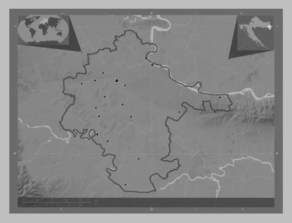 クロアチアの郡Vukovarsko Srijemska 湖や川とグレースケールの標高マップ 地域の主要都市の場所 コーナー補助位置図 — ストック写真