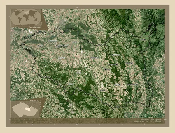 Pardubicky 捷克共和国地区 高分辨率卫星地图 该区域主要城市的地点和名称 角辅助位置图 — 图库照片