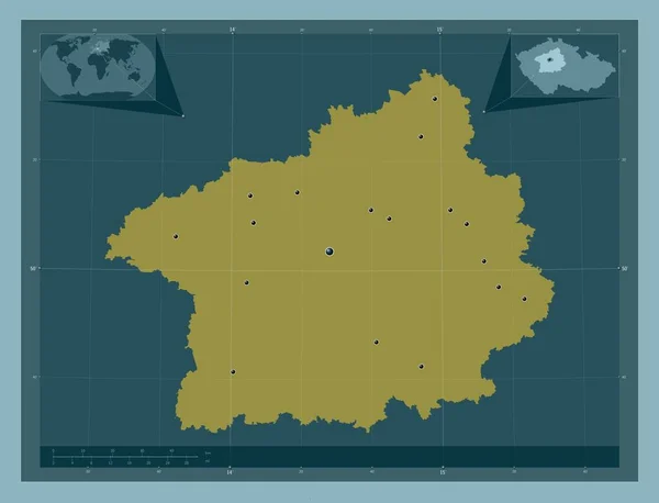 チェコ共和国の地域のStredocesky しっかりした色の形 地域の主要都市の場所 コーナー補助位置図 — ストック写真