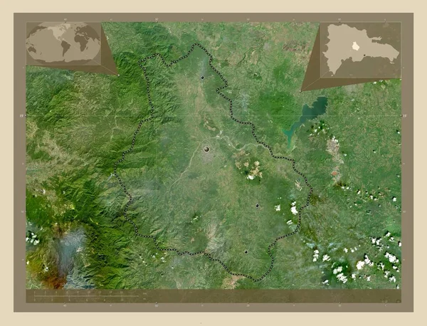 Monsenor Nouel 多米尼加共和国省 高分辨率卫星地图 该区域主要城市的所在地点 角辅助位置图 — 图库照片
