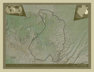 Haut-Ogooue, Gabon vilayeti. Yükseklik haritası göller ve nehirlerle wiki tarzında renklendirilmiş. Bölgenin büyük şehirlerinin yerleri ve isimleri. Köşedeki yedek konum haritaları