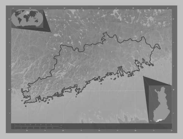 Uusimaa 芬兰地区 带有湖泊和河流的灰度高程图 角辅助位置图 — 图库照片