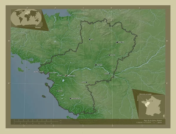 フランスの地域であるロワール地方を支払う 湖や川とWikiスタイルで着色された標高マップ 地域の主要都市の位置と名前 コーナー補助位置図 — ストック写真