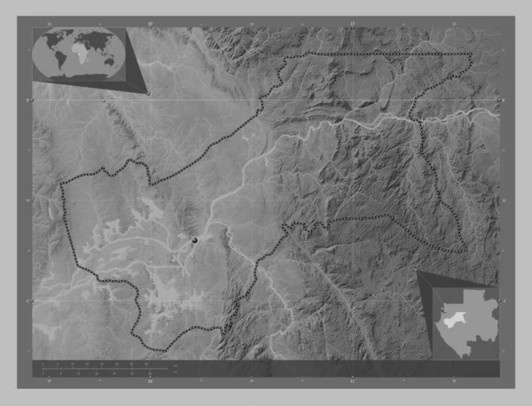 ガボン国の桃園大子上 湖や川とグレースケールの標高マップ コーナー補助位置図 — ストック写真