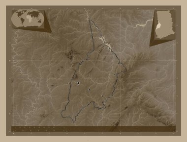 Bono, Gana bölgesi. Yükseklik haritası sepya tonlarında göller ve nehirlerle renklendirilmiş. Bölgenin büyük şehirlerinin yerleri. Köşedeki yedek konum haritaları