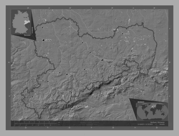 萨克森 德国国家 带湖泊和河流的比尔维尔高程图 该区域主要城市的地点和名称 角辅助位置图 — 图库照片