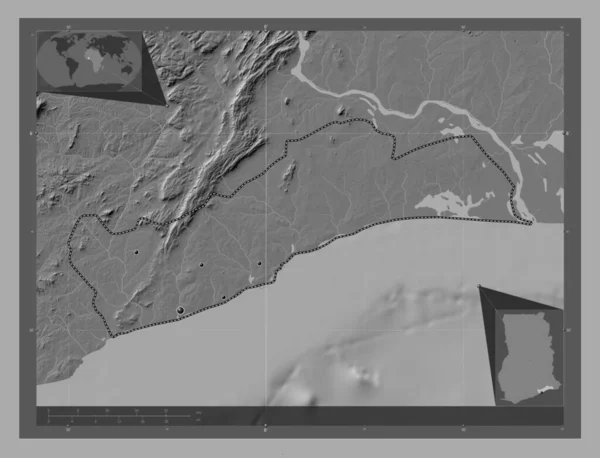 より大きなアクラ ガーナの地域 湖や川と二階の標高マップ 地域の主要都市の場所 コーナー補助位置図 — ストック写真