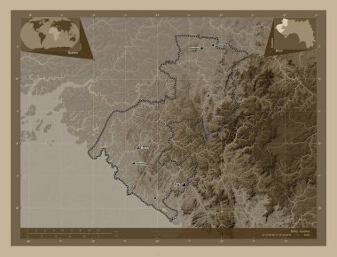 Boke, Gine bölgesi. Yükseklik haritası sepya tonlarında göller ve nehirlerle renklendirilmiş. Bölgenin büyük şehirlerinin yerleri ve isimleri. Köşedeki yedek konum haritaları