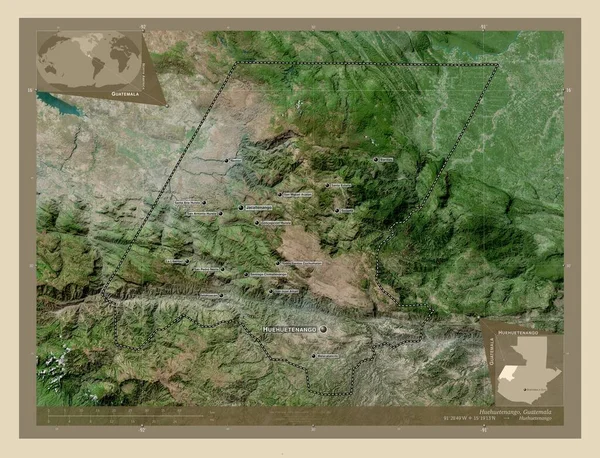 グアテマラのHuehuetenango 高解像度衛星地図 地域の主要都市の位置と名前 コーナー補助位置図 — ストック写真
