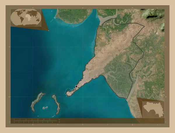 ギニアの領域 低解像度衛星地図 地域の主要都市の場所 コーナー補助位置図 — ストック写真