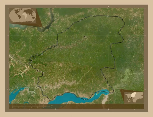ギニアビサウ地方のオイオ州 低解像度衛星地図 コーナー補助位置図 — ストック写真