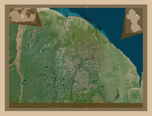 デメラマハイカ ガイアナの地域 低解像度衛星地図 地域の主要都市の場所 コーナー補助位置図 — ストック写真